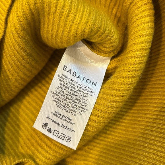 Aritzia Babaton Women's Mustard Yellow Wool Blend Sweater with Balloon Sleeve -S - Picture 4 of 9